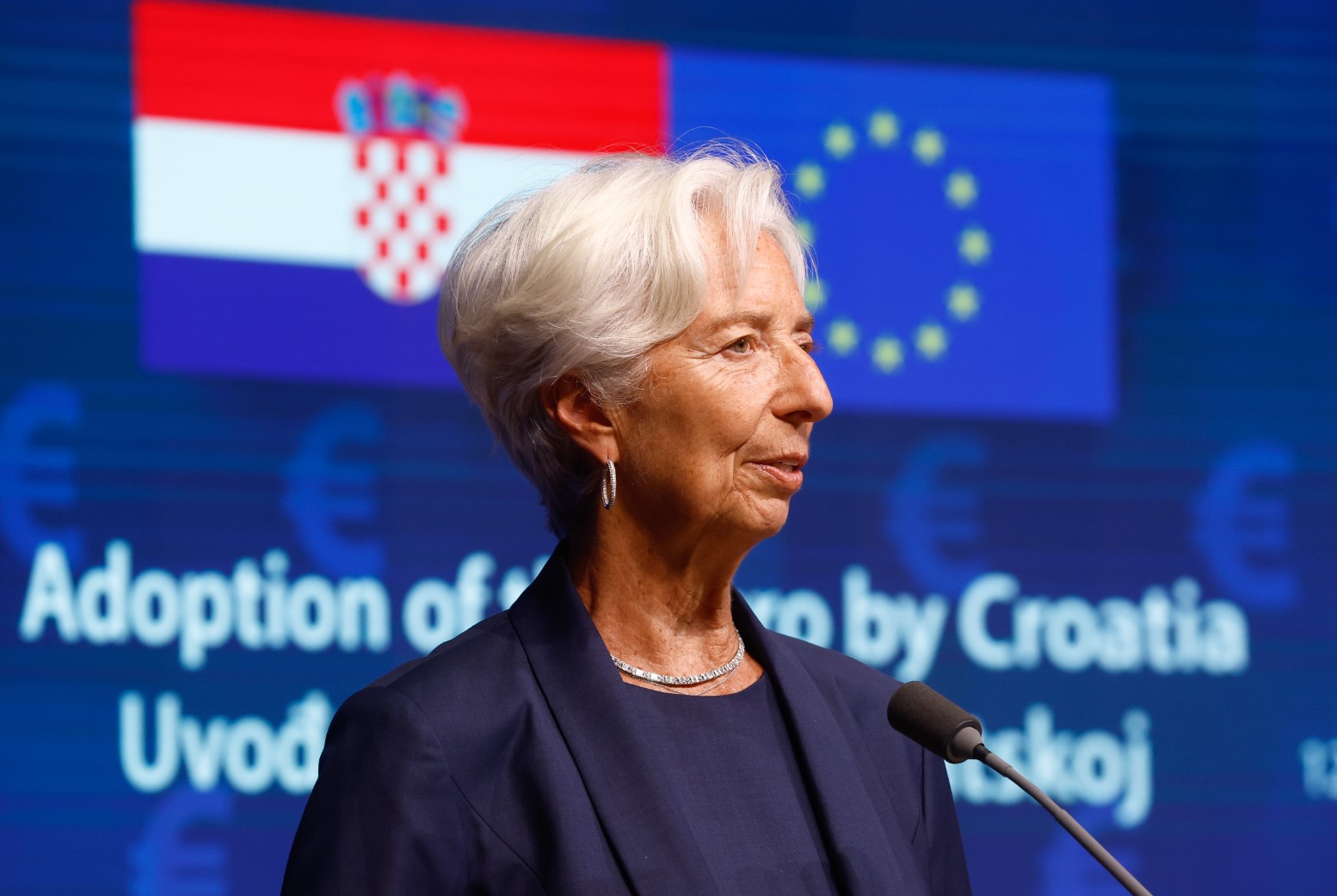Инфлацията в еврозоната все още не е достигнала пика си