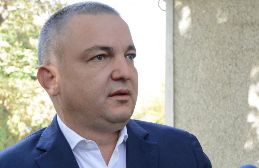 Иван Потртних