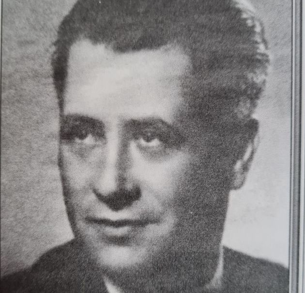 Асен Овчаров